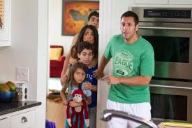 Un weekend da bamboccioni è una commedia che racconta la storia di cinque amici, vecchi compagni di squadra, che si riuniscono. Un Weekend Da Bamboccioni 2 Adam Sandler E Salma Hayek In Una Scena Del Film 289872 Movieplayer It