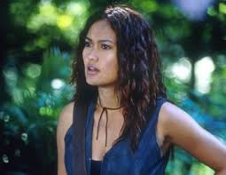 Sydney fox l aventuri?re saison 4. Sydney Fox L Aventuriere 24 05 21 08 05 Voir Le Replay