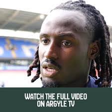 Dan Scarr's Instagram, Twitter & Facebook