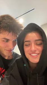 Pin By A M On Nail Designs Glitter In 2020 Girl Celebrities Dixie Celebrities