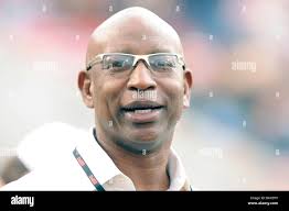 Eric dickerson hi-res stock photography and images