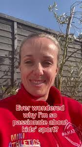 Tom Ridgeway's Instagram, Twitter & Facebook