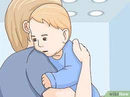 3 Formas De Fazer Um Bebe Arrotar Dormindo Wikihow