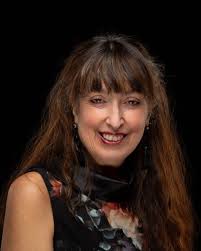 Whitehorse community choir bids farewell to artistic director