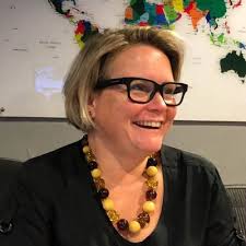 Morgan Waters (@morgwaters)