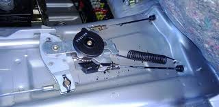 The cylinders bores were attached to the outer case at the 12, 3, 6 and 9 o'clock positions) for greater rigidity around the head gasket. Mercedes Benz C Class Handbrake Adjustment