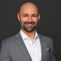 Scott Medley's Instagram, Twitter & Facebook