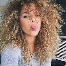 Blonde Curly Hair Tumblr Tgi1ypbxd Jpg 500 500 Hair Styles Long Hair Styles Curly Hair Styles Naturally
