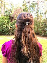 Super Cute Knot Twist Hairstyle With A Lilla Rose Flexi Clip Hair Styles Rose Hair Hair Knot