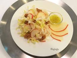 Find this pin and more on gnaaaaaam by rosss87. Insalata Di Indivia Belga Pere E Noci Con Dressing Al Miele Cuginette Sul Gateau