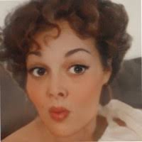 100+ "Iris Flores" profiles