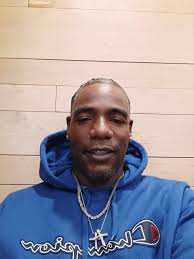 🗣🎤🤣The Comedians for Dec 4th Malc Floyd Kevin Ford Justin Esmonds Tyrone  Gaines This is a free show Come get these jokes Make sure you make your way  to Maddens Bar and