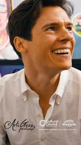 Go behind the scenes with Sandra Raffaelli, founder of Azul Fashion Art  Design, in the newest episode of the ArtiGras Podcast! She is a creative  change maker empowering adults with disabilities through