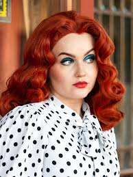 Name that location! Fun time testing out a new camera body and lens! Color  me impressed! Thanks @bebecaliberr for joining me for the adventure! (As  Dr. Julia Hoffman) #darkshadows #drjuliahoffman #halloween #deland #