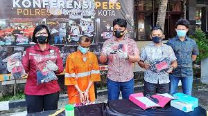 Sebelum mengulas mengenai harga tiket masuk pemandian ciseeng, mari kita bahas mengapa pemandian ini menjadi tempat wisata yang populer. Balita Tenggelam Di Kolam Renang Cerme Pakisaji Kabupaten Malang