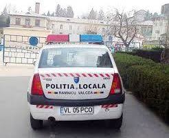 Polițiștii sunt de acord, astfel că o lasă pe femeie să. Arhive Politia Locala Rm Valcea Ramnicu Valcea Week