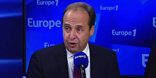 Il est, depuis l'automne 2014, le président de l'union des démocrates et indépendants (udi) . Dish Towel Political Coup Jean Christophe Lagarde Defends Suspicion Of Clientelism In Seine Saint Denis Teller Report