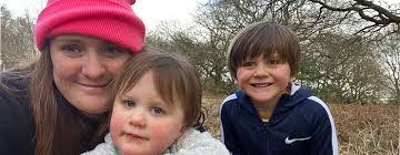 Edwina Cobb's Instagram, Twitter & Facebook