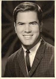 Fred Hammett's Instagram, Twitter & Facebook