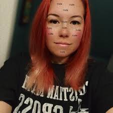 A family portrait that's perfect for the spooky season! Will Baxter  imagines #Coraline letting Other Mother sew button-eyes, just in time for  #Halloween. (Art by willbaxter.art