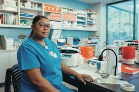 Momentum Magazine (Fall 2022) by atriumhealth1