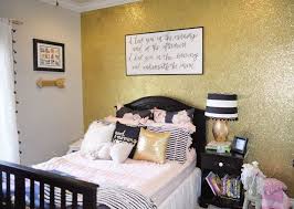 La interiorista asun antó ha colocado un modelo alto en capitoné en esta habitación infantil y, la verdad, es que queda fenomenal junto con la cama nido y la mesilla de noche. 100 Ideas Para Decorar Una Habitacion Juvenil De Chica