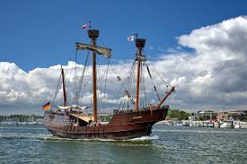 Priwall Travemunde Mit Bildern Schiff Gewasser Leuchtturm