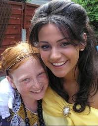 Actress michelle keegan has flaunted her beautifully toned abs in a recent video shared by her hair stylist after taking a trip to the salon to update her signature brunette. Before She Was Famous Michelle Keegan S Less Than Glam Myspace Uncovered Daily Star