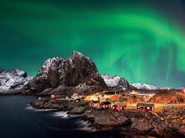 There are lots of resources out there. Northern Lights Say Hello To Northern Lights Embark On Guided Aurora Borealis Trails To Witness Nature S Marvel The Economic Times