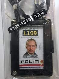 Internal warfare, in requiem for the indifferent (2012) il silenzio sugli innocenti, luca mariani, ediesse (2013) Anders Behring Breivik Wikipedia