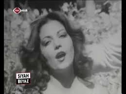 Rana Ve Selcuk Alagoz Ates Bacayi Sarmis 1976 Youtube Muzik Youtube Tintin