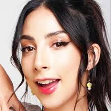 María ChAcÓn ✦ (@marichaacon)