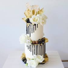 It's suitable for any season and style but of course classical. Pin By Jordan Tinkler On Cakes New Birthday Cake Gold Birthday Cake Birthday Cakes For Women