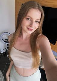 I need backshots rn 😫😫😫😫