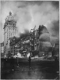 The Ruins And Smoke After The San Francisco Earthquake Of May 1906 640 853 San Francisco Earthquake Building On Fire California History