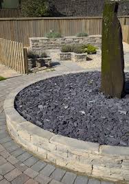 Blue Slate Stones Chippings Gravel Driveway Path Garden Stones Bulk Bag 750kg Kelkay Blue Slate Chippings Landscape Projects Back Gardens