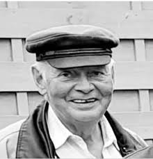 Mit großer Trauer nehmen wir Abschied von Erhard Gaede, der uns als  geschätzter Bass-Sänger und treues Mitglied unseres Chores viel mehr als  nur eine Stimme hinterließ. Erhard gehörte zu uns wie die