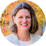 Kara Padgett's Instagram, Twitter & Facebook