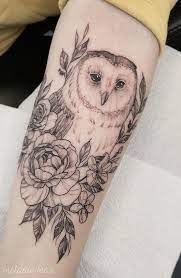 Illustrative Owl Tattoo C Tattoo Artist Melanie Azi Ink Rotterdam Owl Tattoo Design Tattoos Owl Tattoo