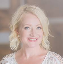 Kelsey Arnett's Instagram, Twitter & Facebook