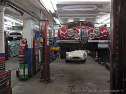 New York Garage Has 40 Years Of Restoration Service Racing Garage Jaguar E Type Briarcliff