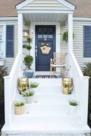 Our team of builders and craftsmen are licensed, insured, and always up to date on trends, products, designs, and building codes. 25 Spring Front Porch Ideas Bright And Refreshing Design A Blissful Nest
