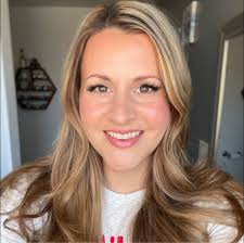 Fun day with the lovely Chloe, we tried multiple looks