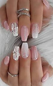 Ombre, gradient, acrylic and more glitter nails. Hey Girls Do You Like To Wear Shiny Nails They Look So Glamorous And Set You Apart From The Cr Nail Designs Glitter Glitter Nails Acrylic Bright Nail Designs