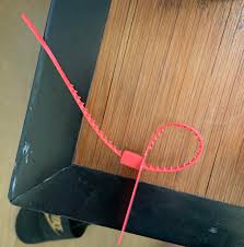 Come to your customer's rescue with lockout tools from zip's aw direct. Anyone Know How To Loosen The Off White Zip Tie Without Cutting It Off Accidentally Made My Zip Tie For My Unc 1 S Much Tighter And I Don T Like It That Way