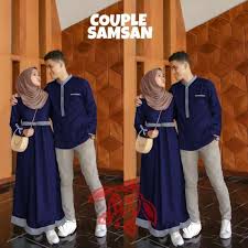 Selain terlihat trendy,memakai baju couple juga akan terlihat lebih bagus. Jual Outfit Terlaris Samsan Couple Baju Pasangan Kondangan Pesta Muslim Online April 2021 Blibli