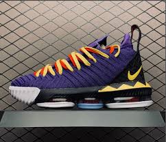 This cushioning setup is designed to absorb impact from hard this colorway of the lebron 16 low is inspired by outkast's speakerboxxx/the love below double album that debuted during james's rookie season. 2019 Nike Lebron 16 Martin Purple Black For Sale Ci1520 500