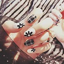 Lo mejor de las uñas acrílicas es que puedes dejar volar tu imaginación para realizar cualquier diseño que quieras. Unas Acrilicas 2021 Disenos Tipos Imagenes Unas 2021