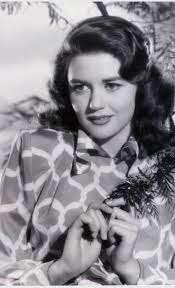 Isn't my Dorothy so beautiful?!😍