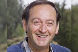 Virgil Leach's Instagram, Twitter & Facebook